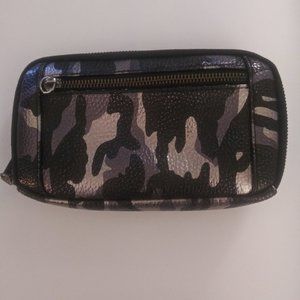 Steve Madden wallet
